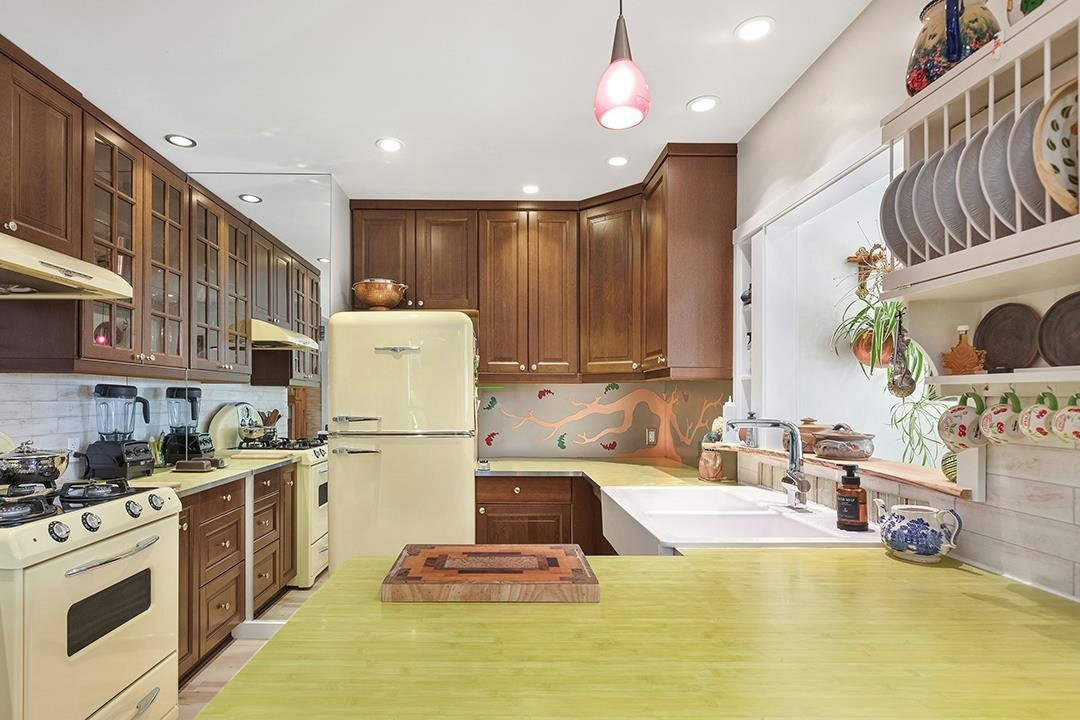 535 E Keith Road, North Vancouver, BC, V7L 1W3 - 6