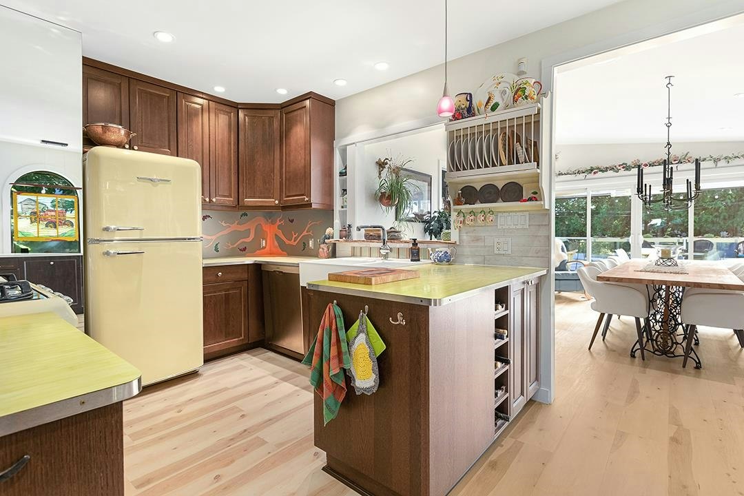 535 E Keith Road, North Vancouver, BC, V7L 1W3 - 9