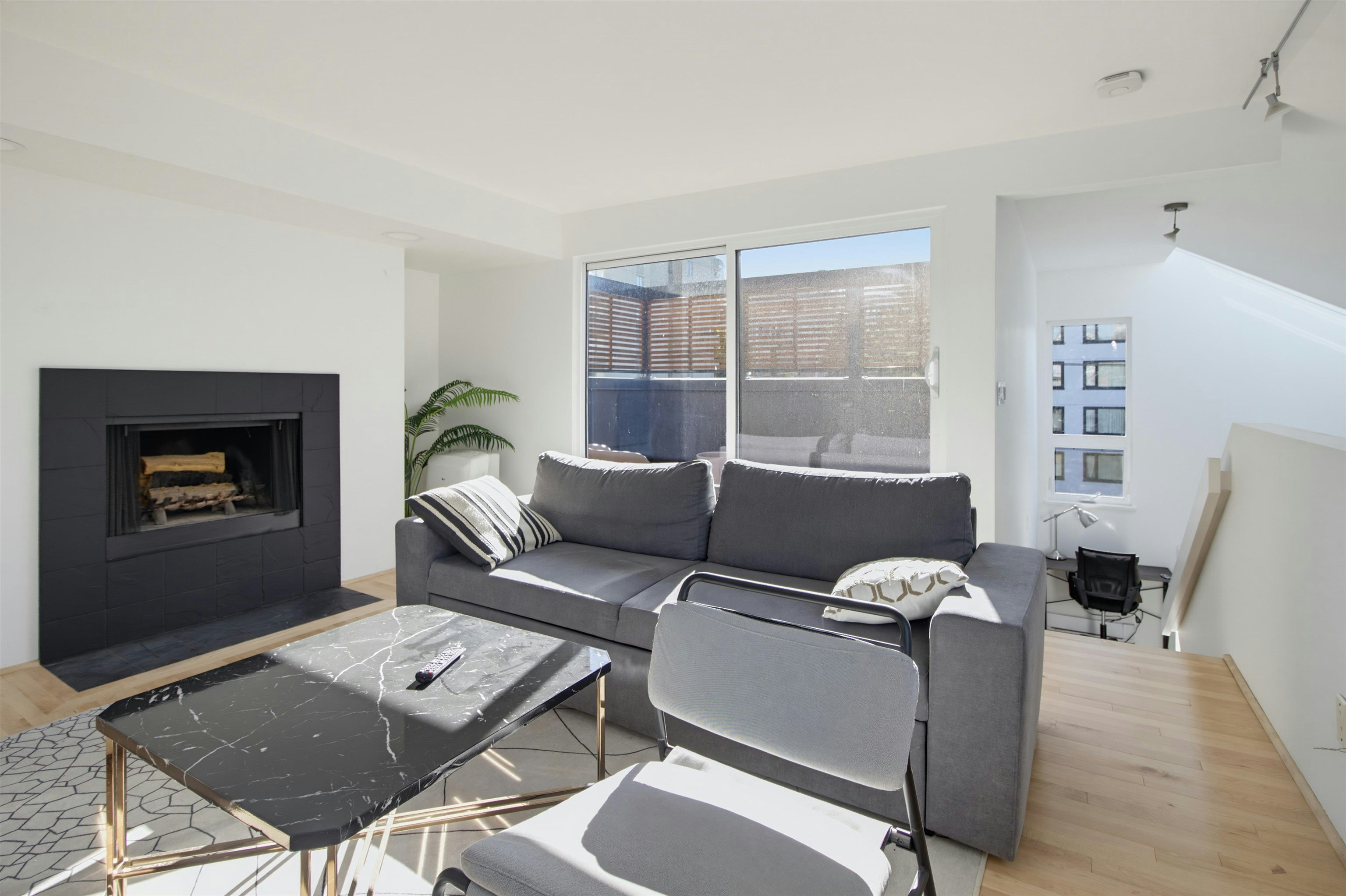 9-1934 Barclay Street, Vancouver, BC, V6G 1L3