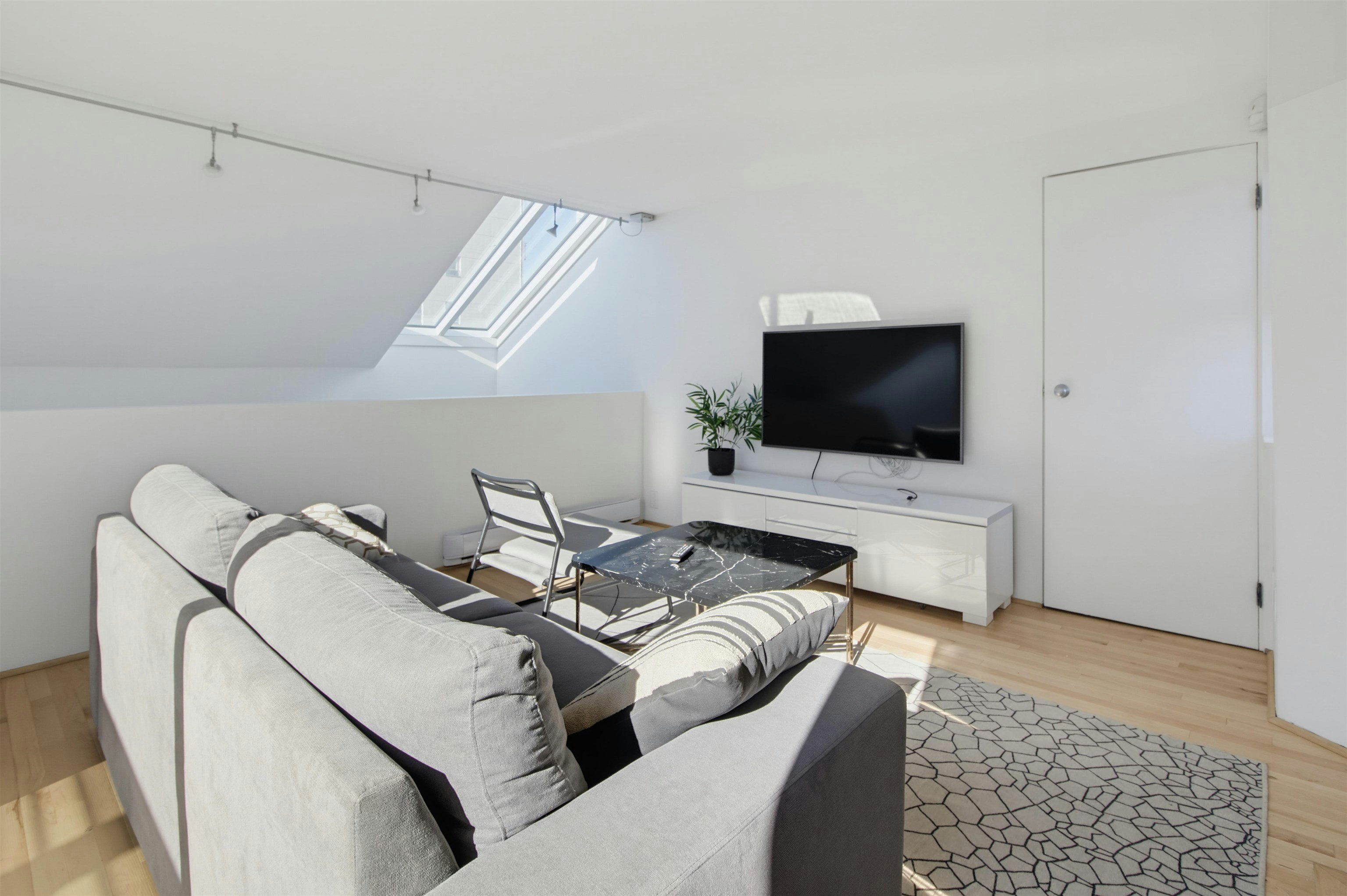 9-1934 Barclay Street, Vancouver, BC, V6G 1L3 - 4