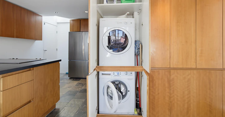 9-1934 Barclay Street, Vancouver, BC, V6G 1L3 - 18