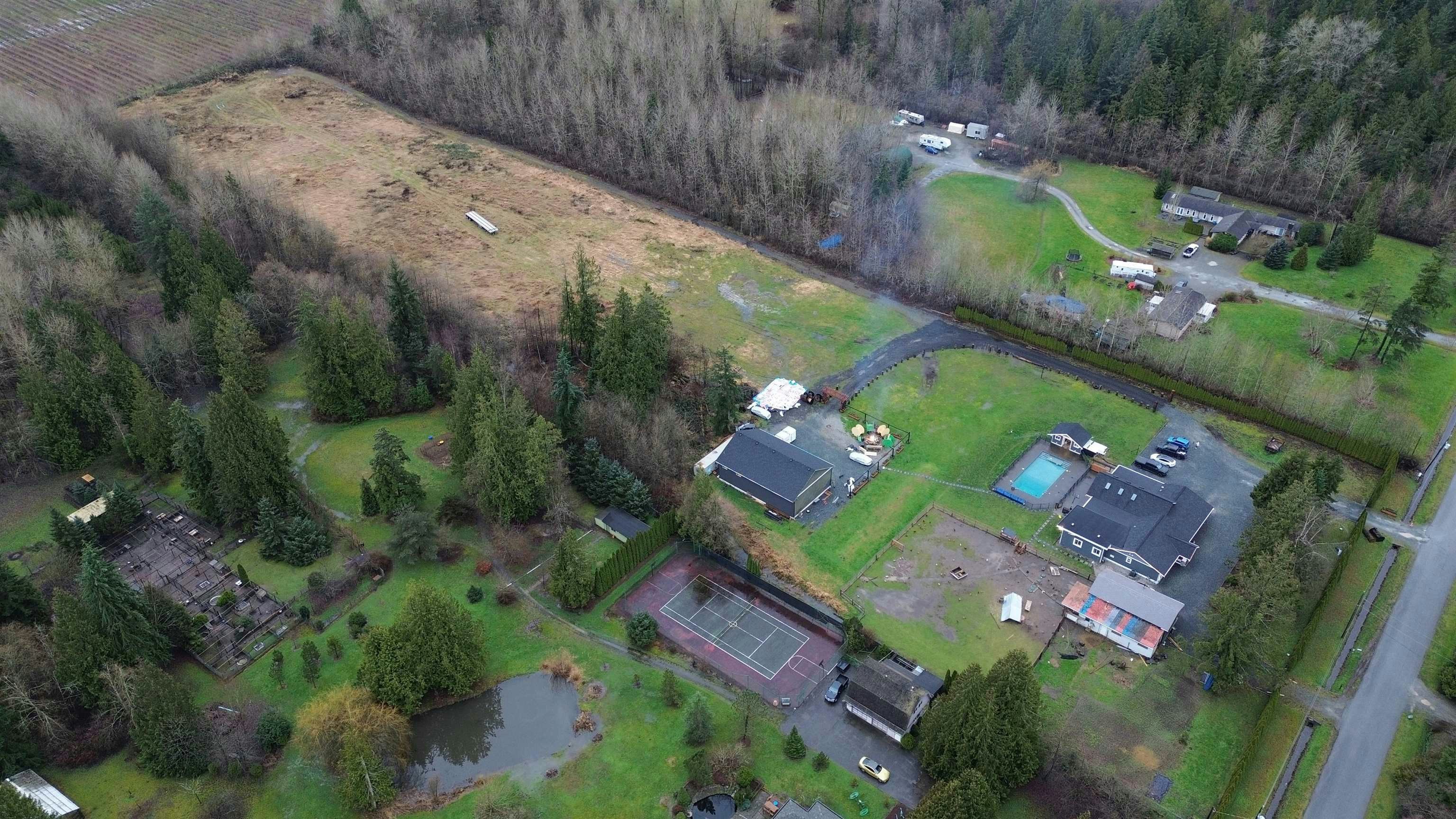 21298 36 Avenue, Langley, BC, V3A 8N6 - 39