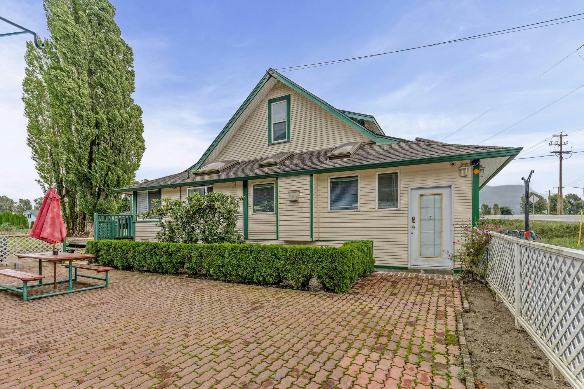 37191 Lougheed Highway - 2