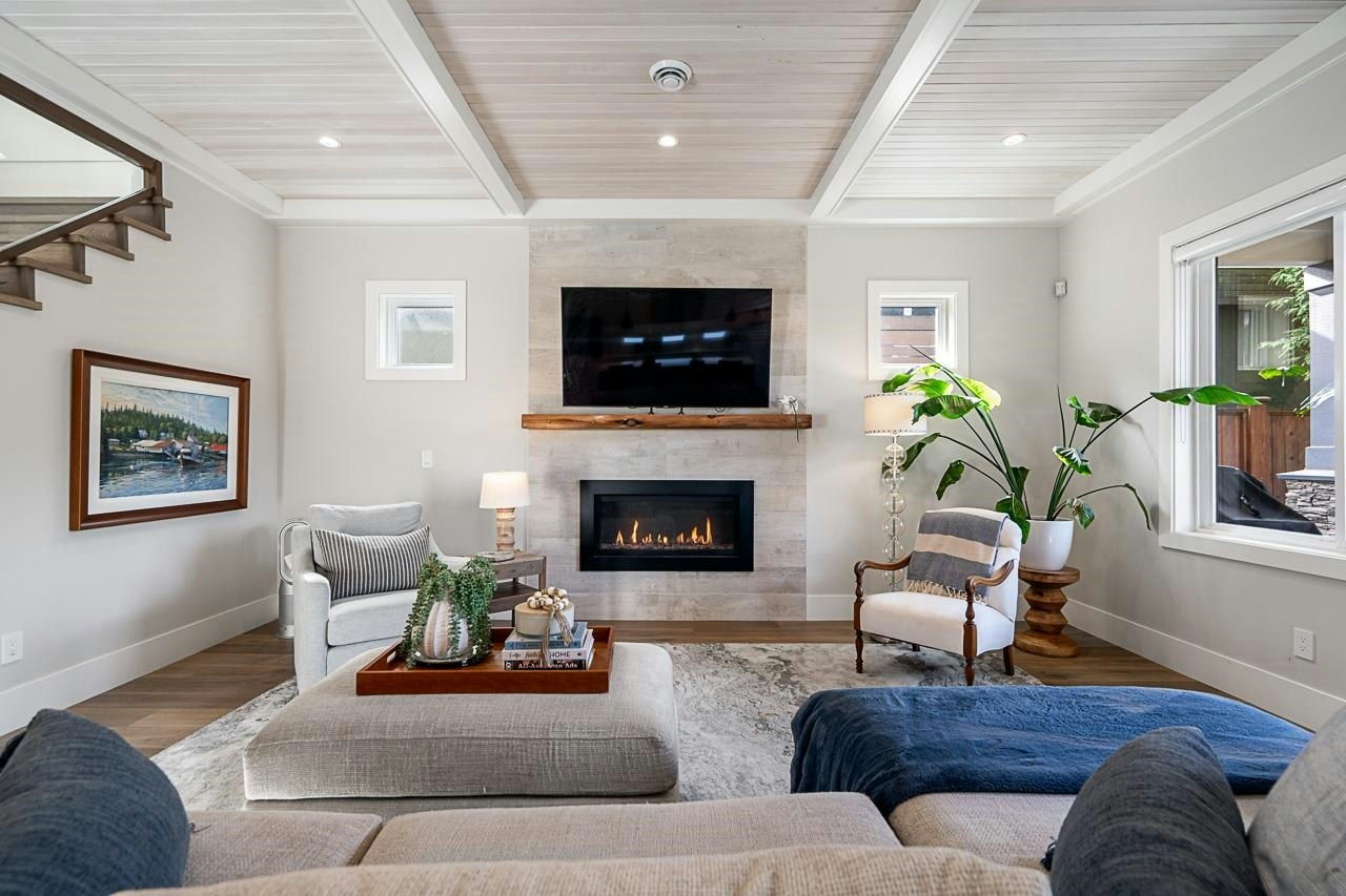 1745 Enderby Avenue - 4