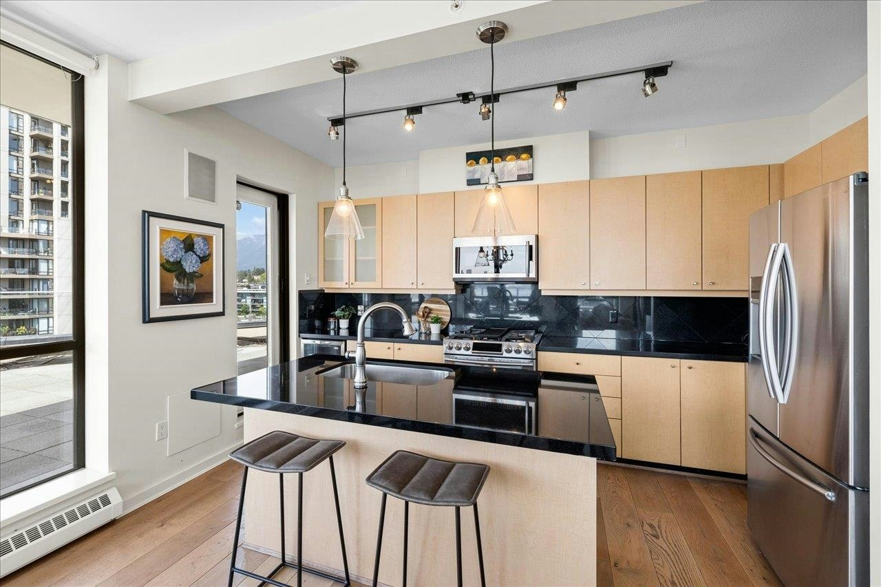 PH2-124 W 1st Street, North Vancouver, BC, V7M 3N3 - 8