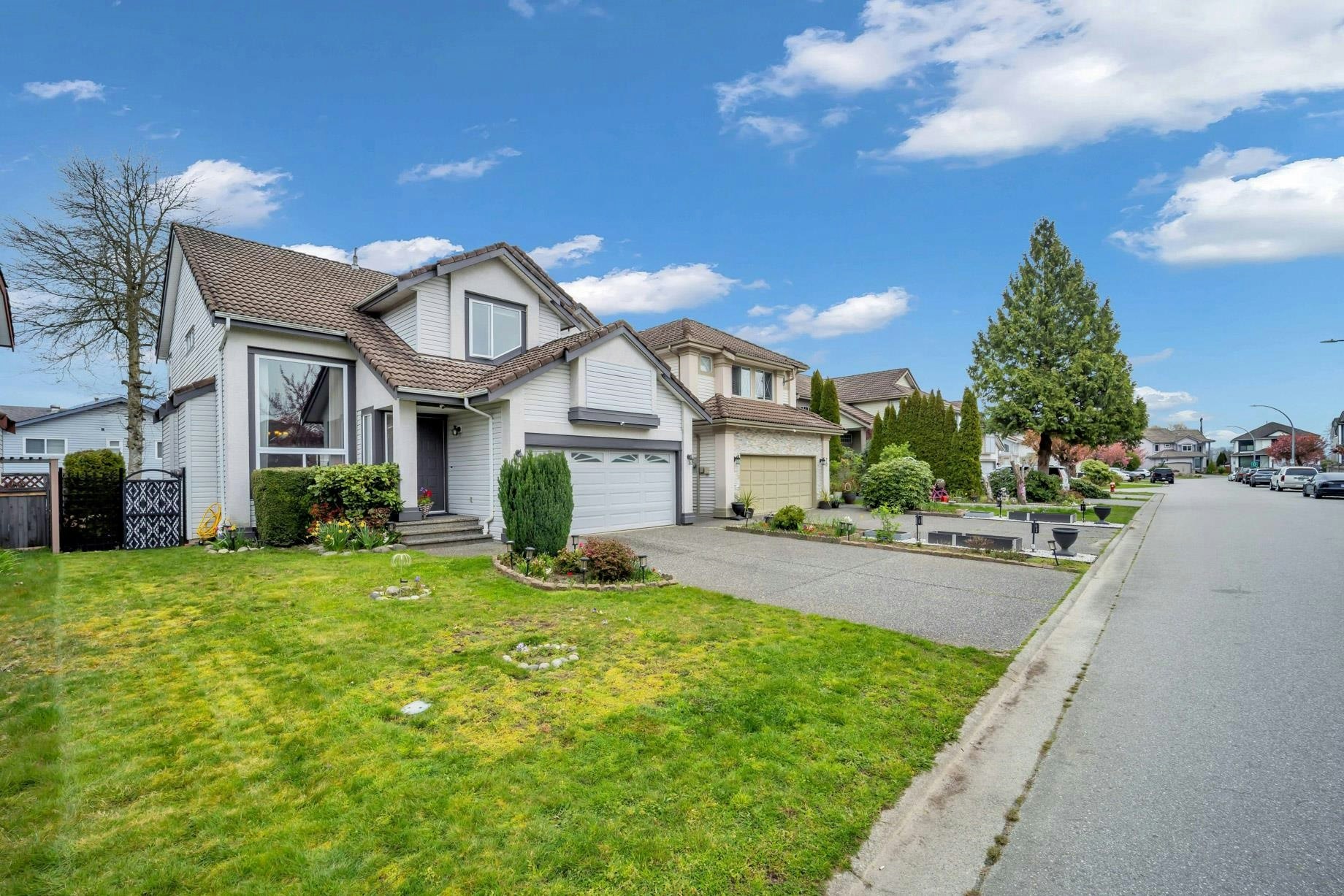 707 Omineca Avenue, Port Coquitlam, BC, V3B 7N9 - 2