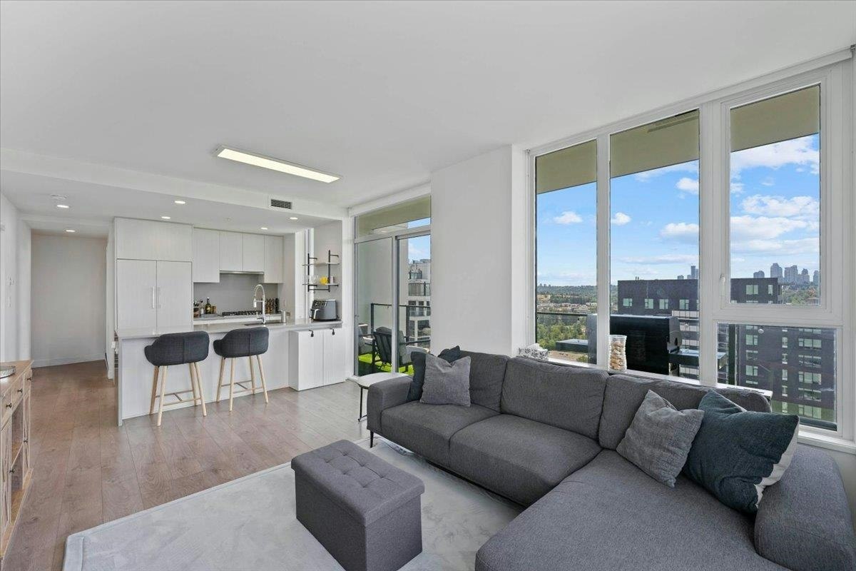 2105-4465 Juneau Street, Burnaby, BC, V5C 0L8