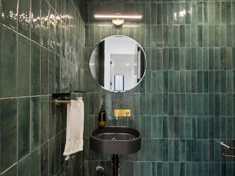 366 W 25th Street, North Vancouver, BC, V7N 2G1 - 30