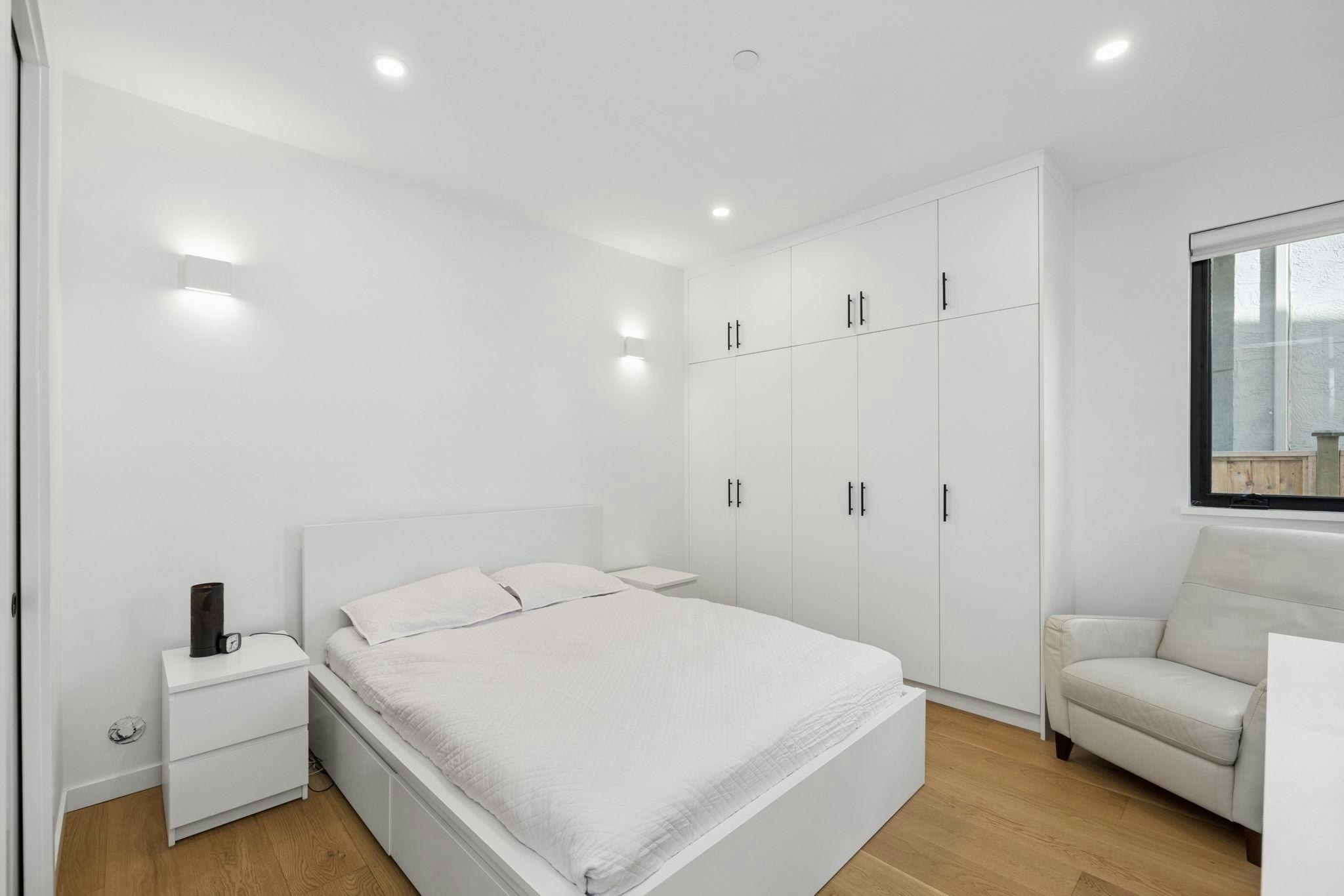 366 W 25th Street, North Vancouver, BC, V7N 2G1 - 23