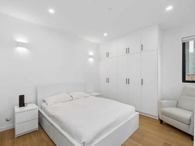 366 W 25th Street, North Vancouver, BC, V7N 2G1 - 23