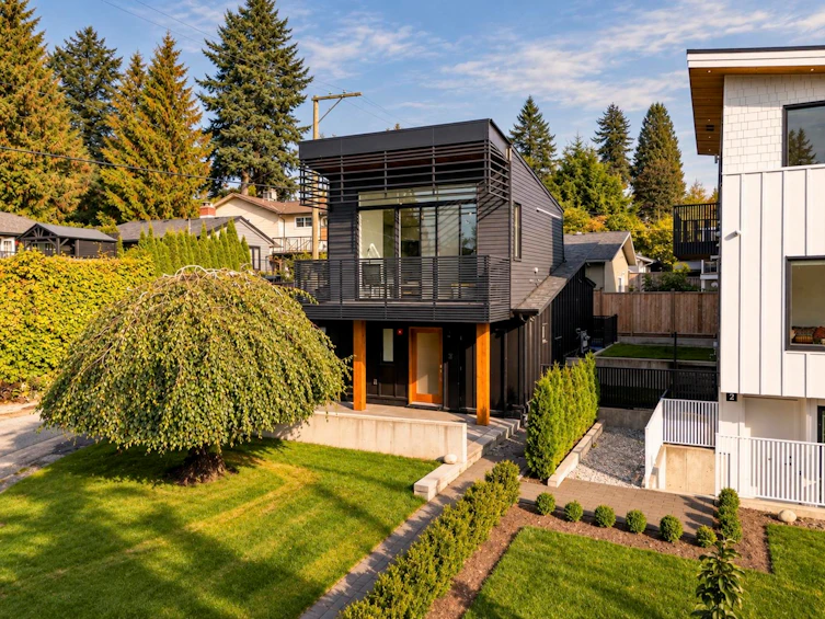 366 W 25th Street, North Vancouver, BC, V7N 2G1 - 4