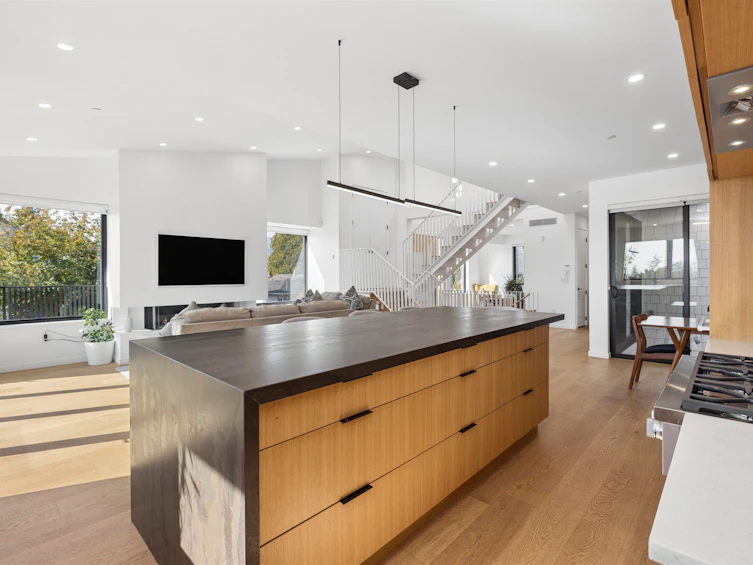 366 W 25th Street, North Vancouver, BC, V7N 2G1 - 13