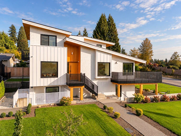 366 W 25th Street, North Vancouver, BC, V7N 2G1 - 3