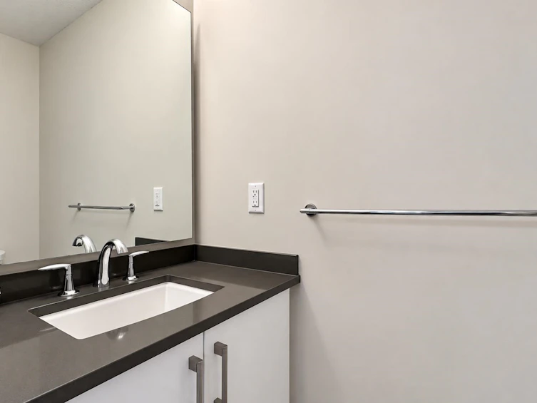 25-1219 Burke Mountain Street, Coquitlam, BC, V3B 3H6 - 12