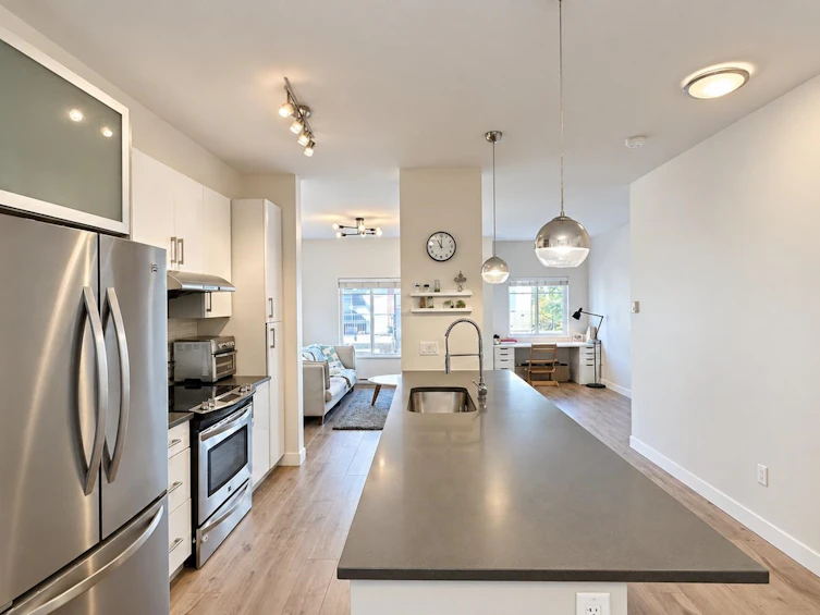 25-1219 Burke Mountain Street, Coquitlam, BC, V3B 3H6 - 11