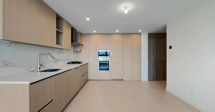 22xx-13768 100 Avenue, Surrey, BC, V3T 0V2 - 9
