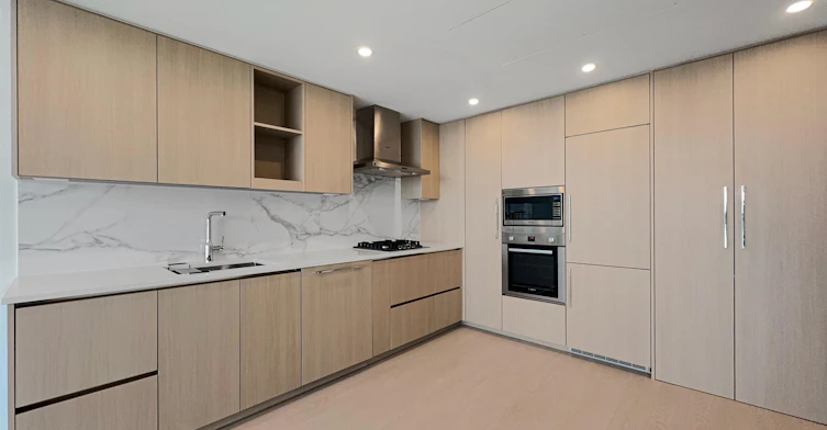 22xx-13768 100 Avenue, Surrey, BC, V3T 0V2 - 4