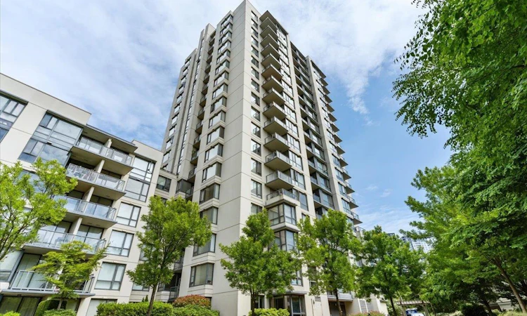 1209-3588 Crowley Drive