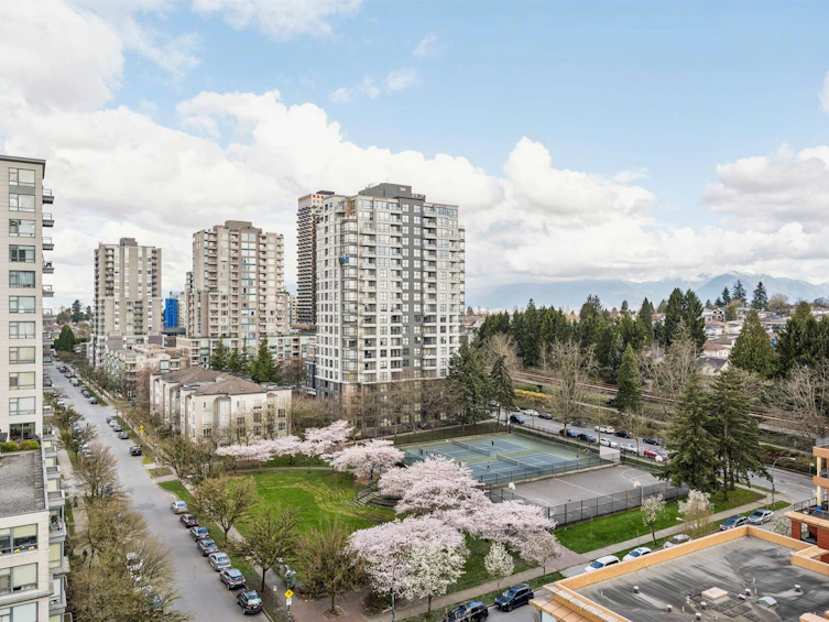1209-3588 Crowley Drive, Vancouver, BC, V5R 6H3 - 9