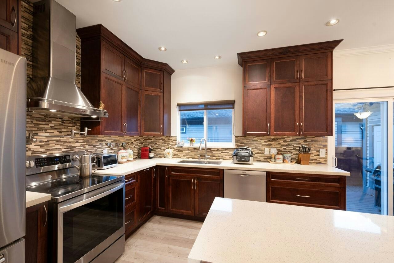 122 Blackberry Drive, Port Moody, BC, V3H 5B4 - 11
