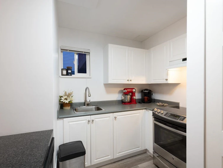 122 Blackberry Drive, Port Moody, BC, V3H 5B4 - 23