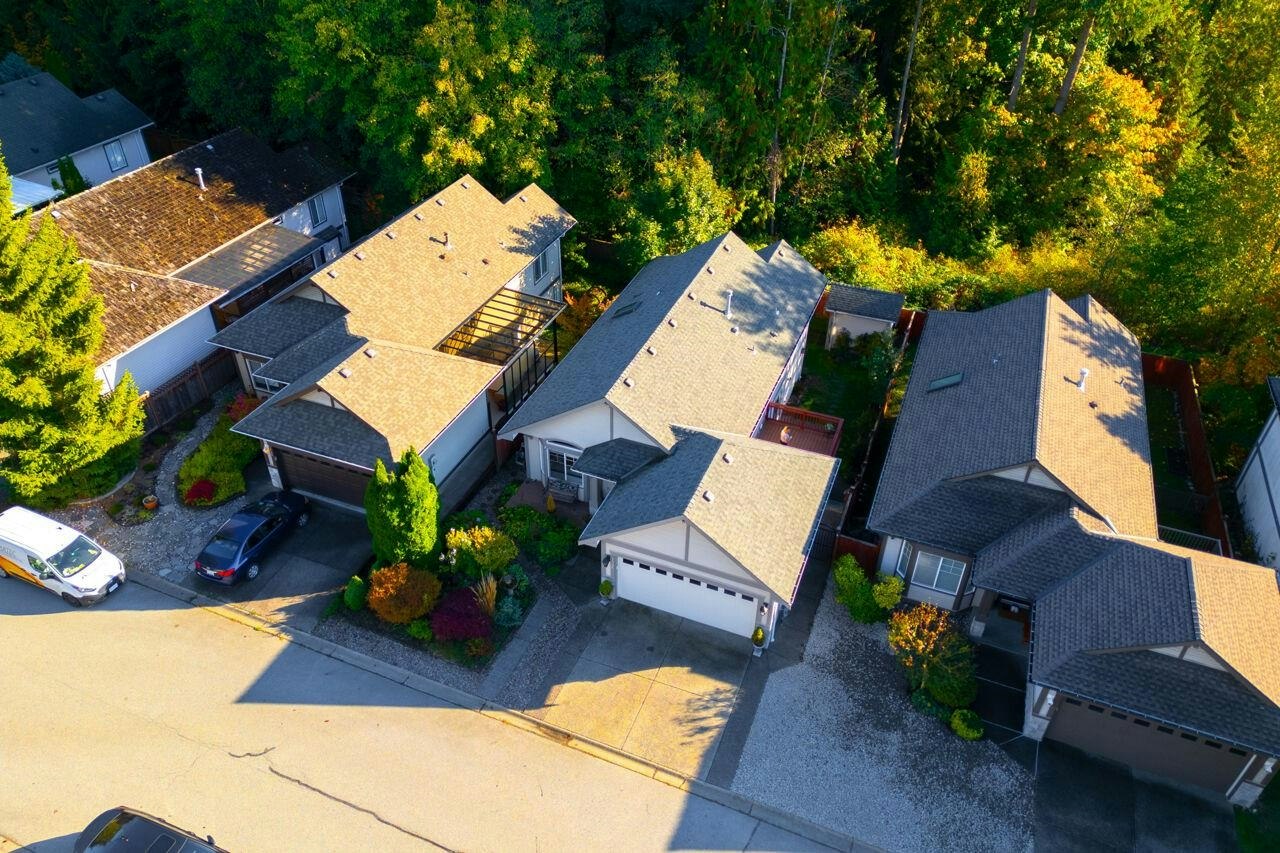 122 Blackberry Drive, Port Moody, BC, V3H 5B4 - 34