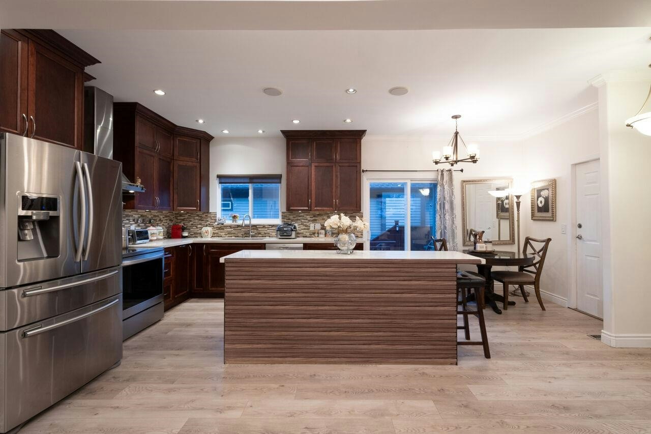 122 Blackberry Drive, Port Moody, BC, V3H 5B4 - 8