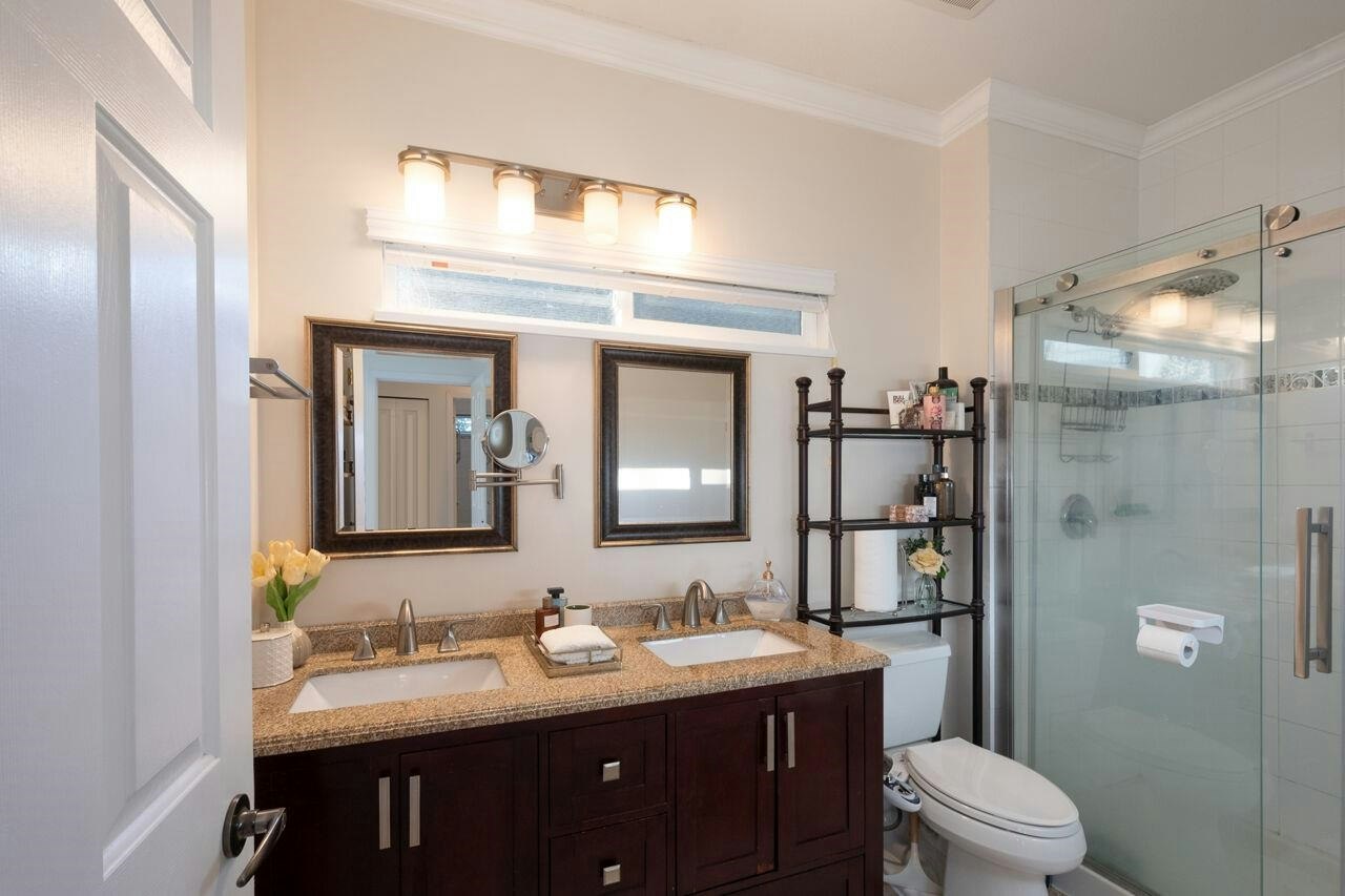 122 Blackberry Drive, Port Moody, BC, V3H 5B4 - 14
