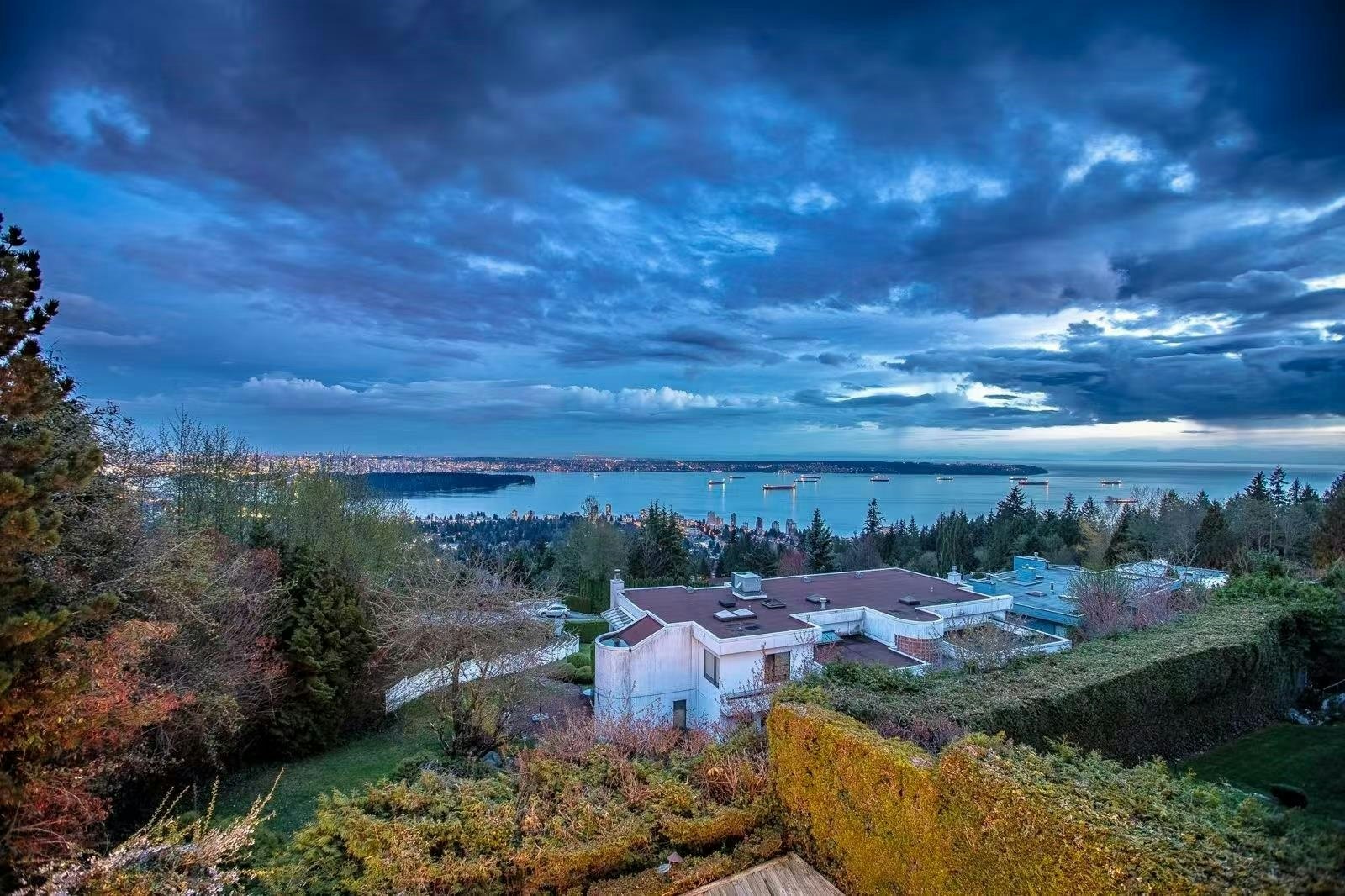 1560 Chippendale Court, West Vancouver, BC, V7S 3G6 - 40