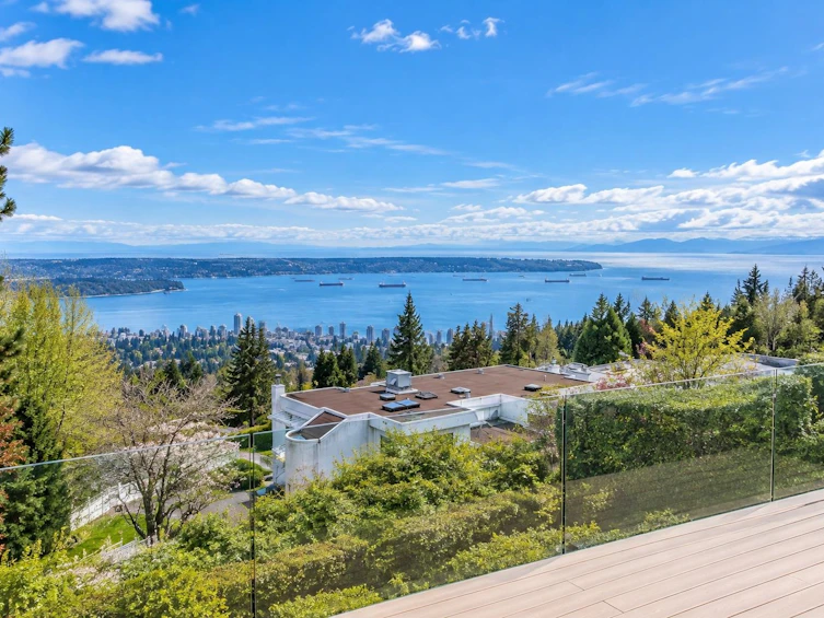 1560 Chippendale Court, West Vancouver, BC, V7S 3G6 - 10