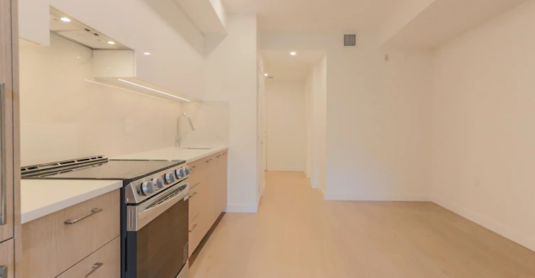506-150 James Road, Port Moody, BC, V3H 0N7 - 4
