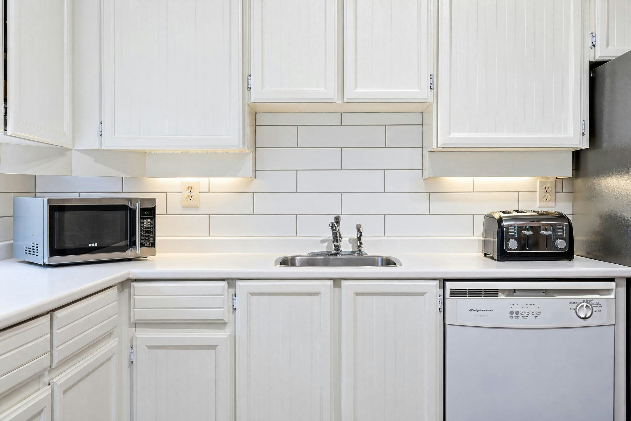 312-2320 Trinity Street, Vancouver, BC, V5L 4W7 - 11