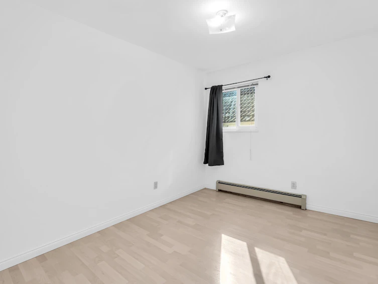 8377 Shaughnessy Street, Vancouver, BC, V6P 3Y1 - 12