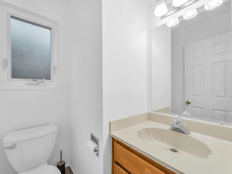8377 Shaughnessy Street, Vancouver, BC, V6P 3Y1 - 6