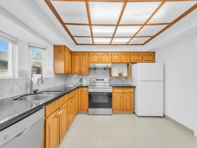 8377 Shaughnessy Street - 5