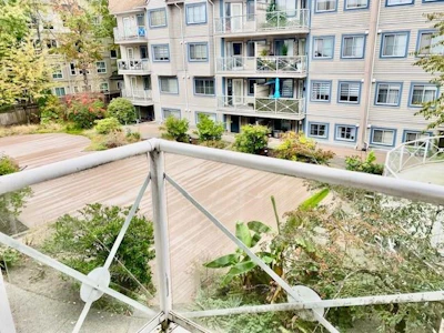 327-12101 80 Avenue - 4