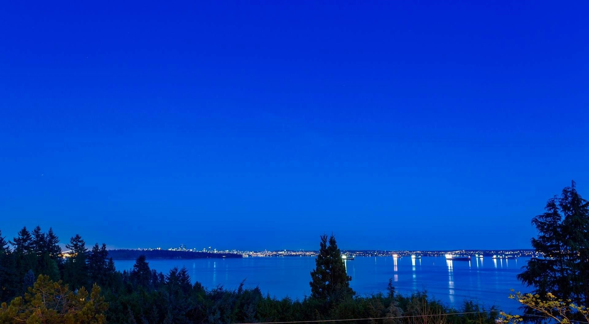 3395 Thompson Crescent, West Vancouver, BC, V7V 3E9 - 4