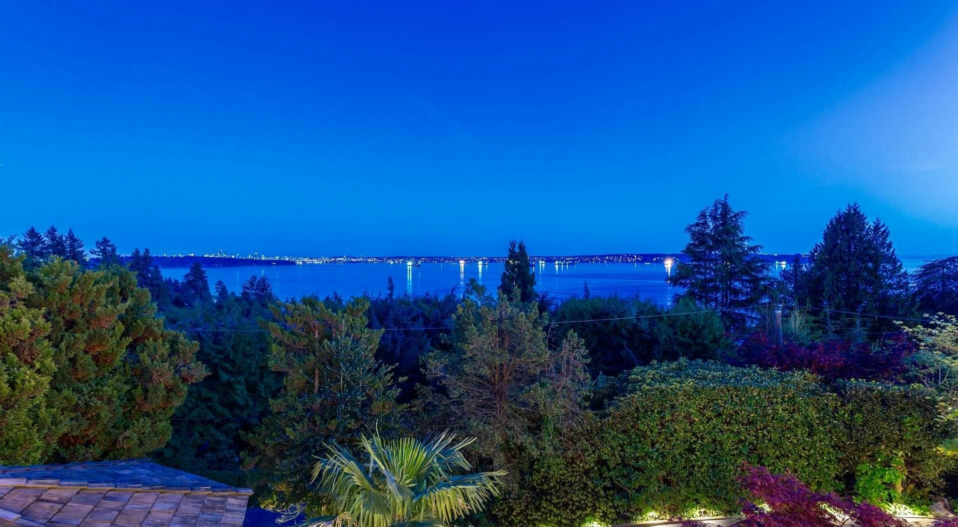 3395 Thompson Crescent, West Vancouver, BC, V7V 3E9