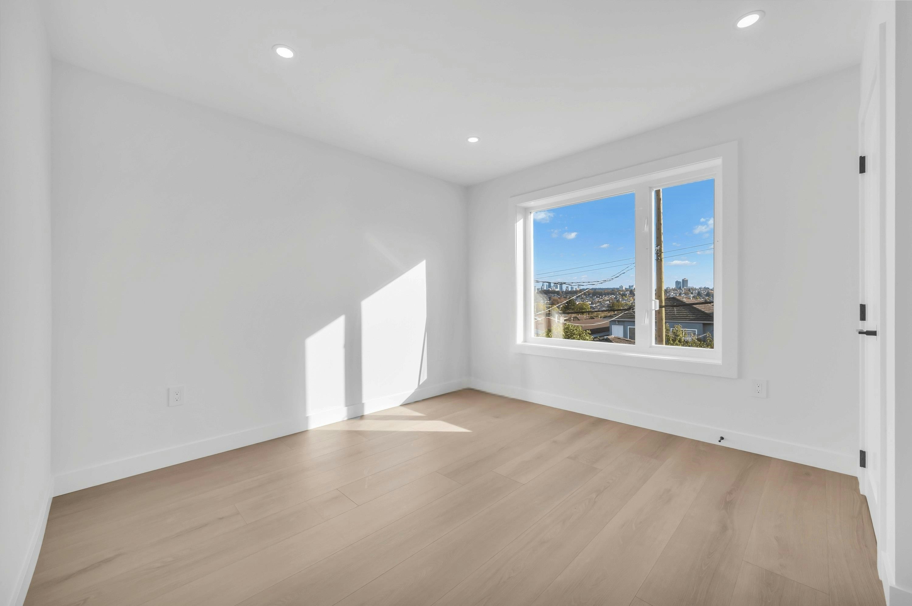 3036 E 5th Avenue, Vancouver, BC, V5M 1N8 - 15