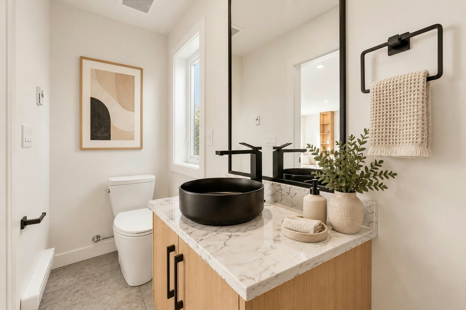 3036 E 5th Avenue - 3