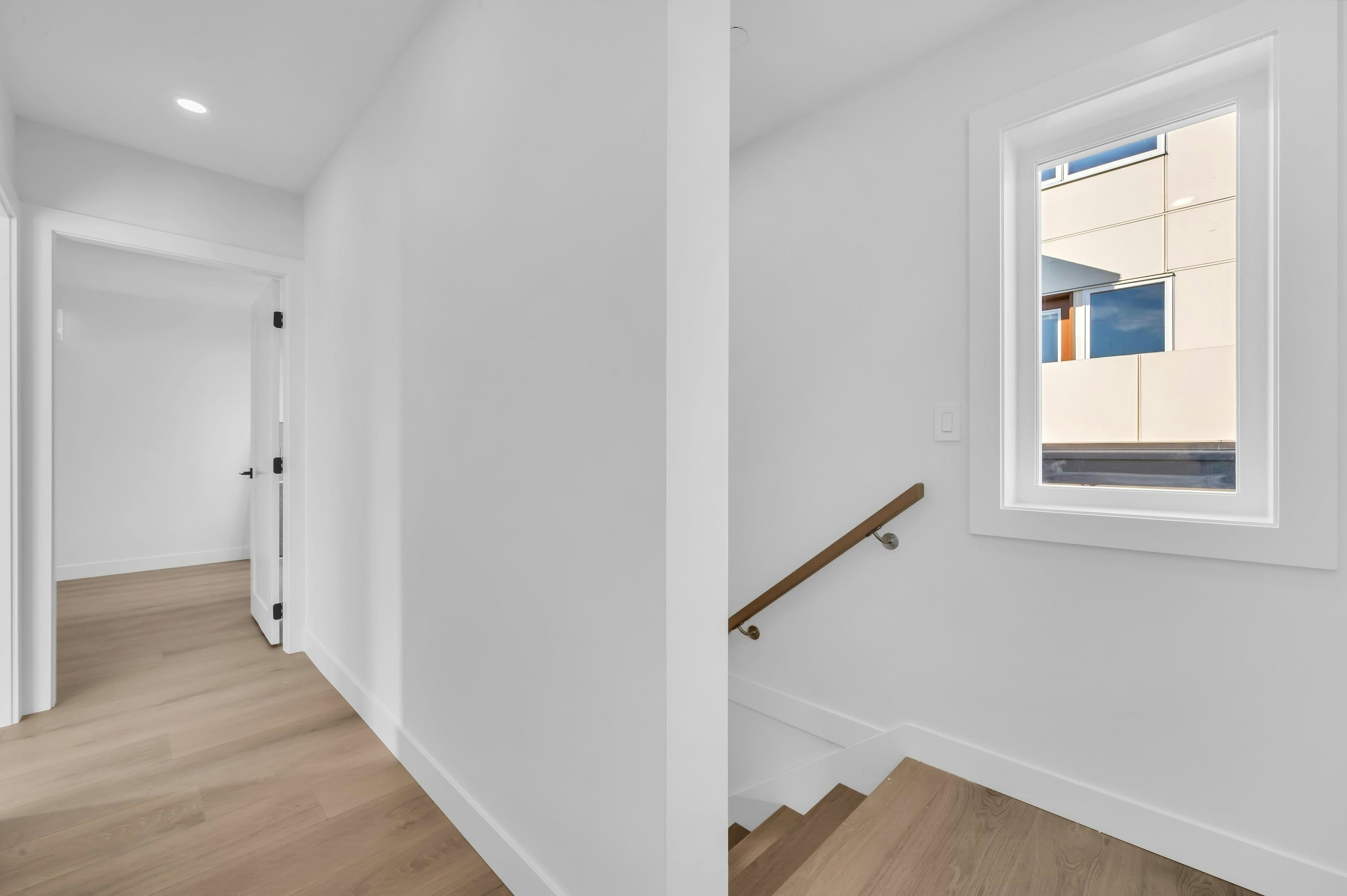 3036 E 5th Avenue, Vancouver, BC, V5M 1N8 - 13