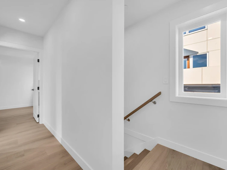 3036 E 5th Avenue, Vancouver, BC, V5M 1N8 - 13