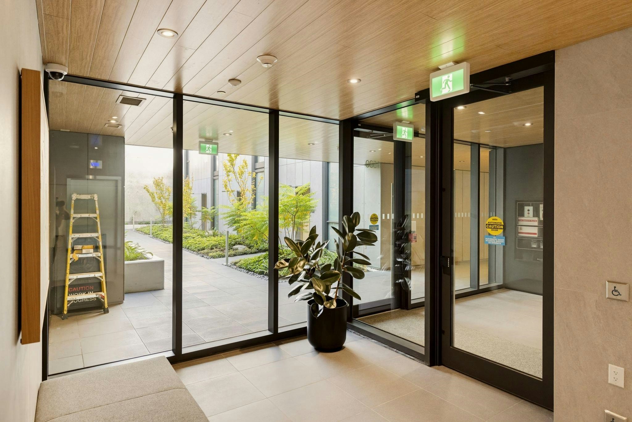 702-1530 W 6th Avenue, Vancouver, BC, V6J 0J9 - 28