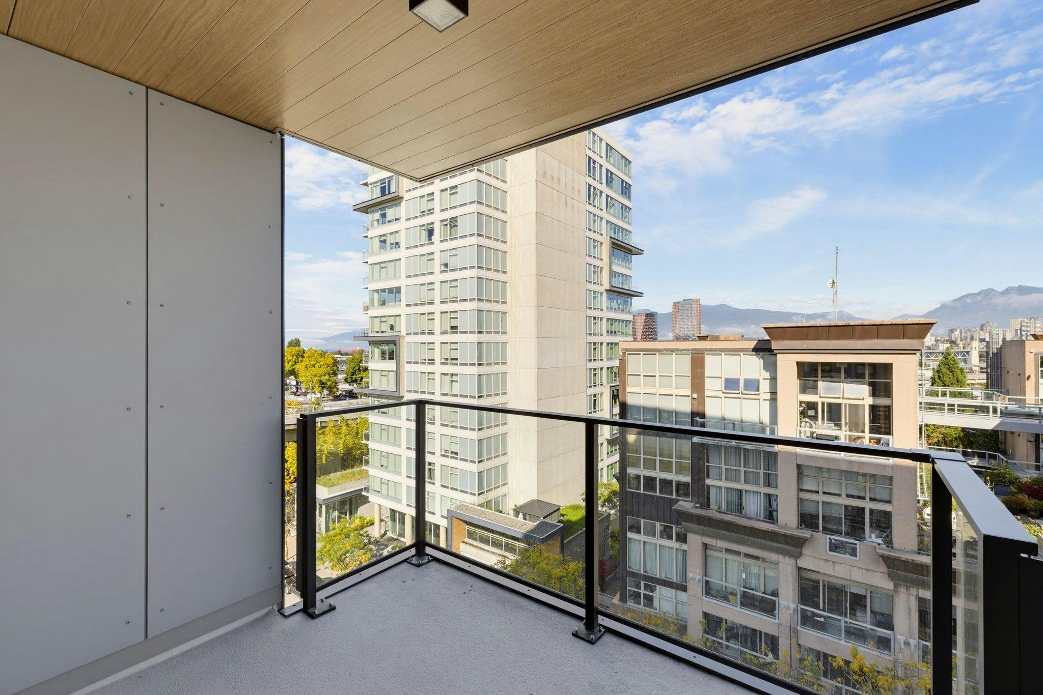 702-1530 W 6th Avenue, Vancouver, BC, V6J 0J9 - 10