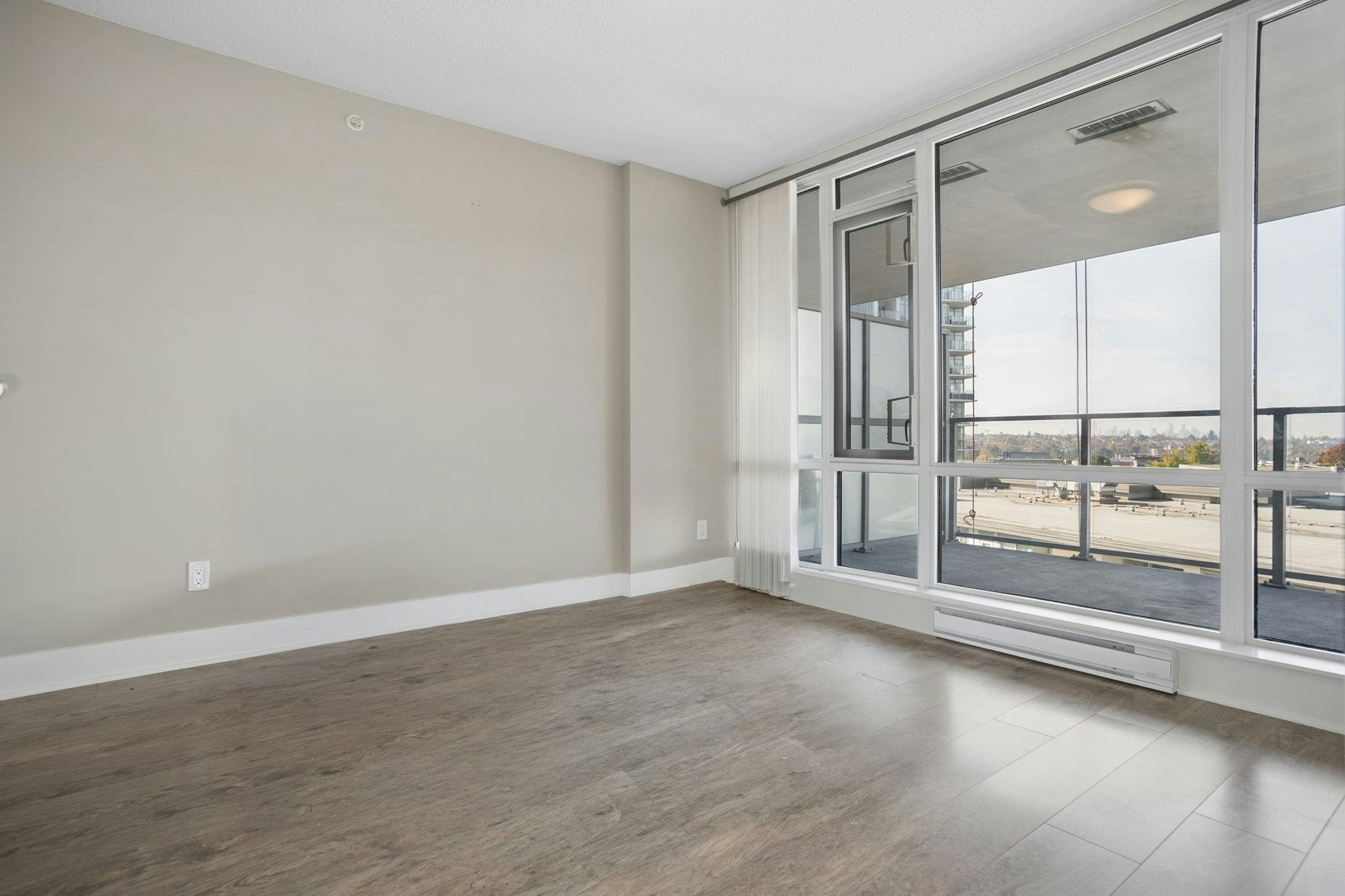801-4189 Halifax Street, Burnaby, BC, V5C 0H9 - 9