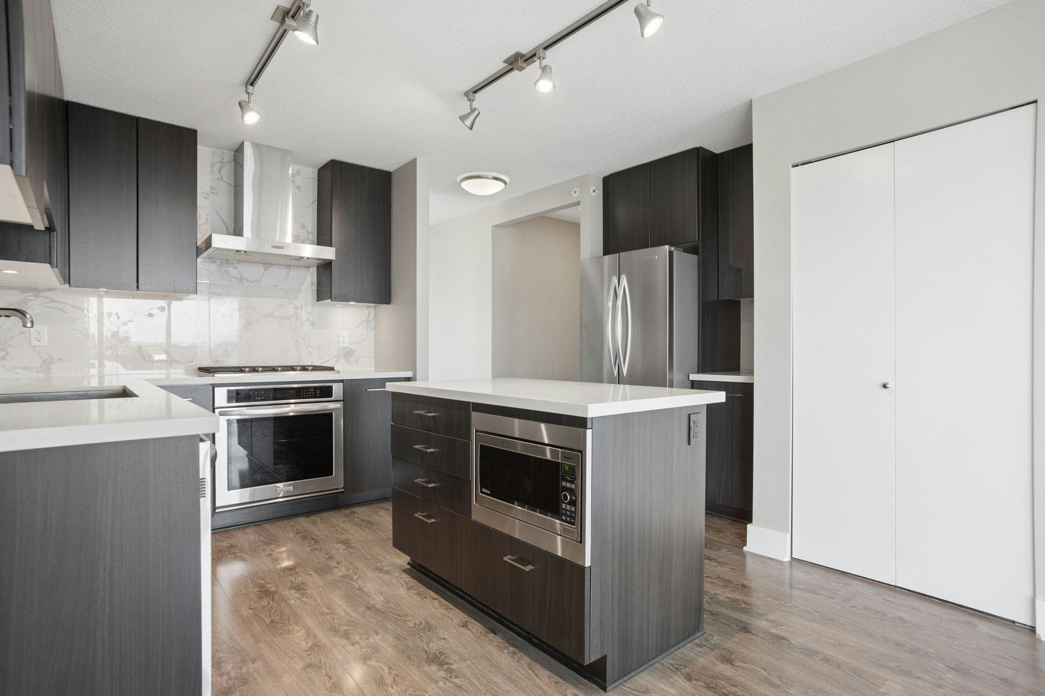 801-4189 Halifax Street, Burnaby, BC, V5C 0H9 - 6