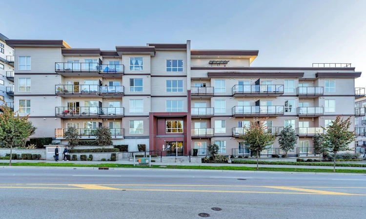 514-13768 108 Avenue