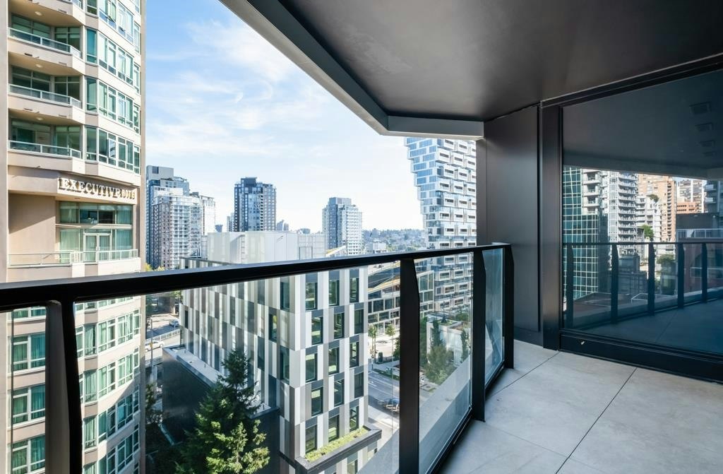908-889 Pacific Street, Vancouver, BC, V6Z 1X3 - 21