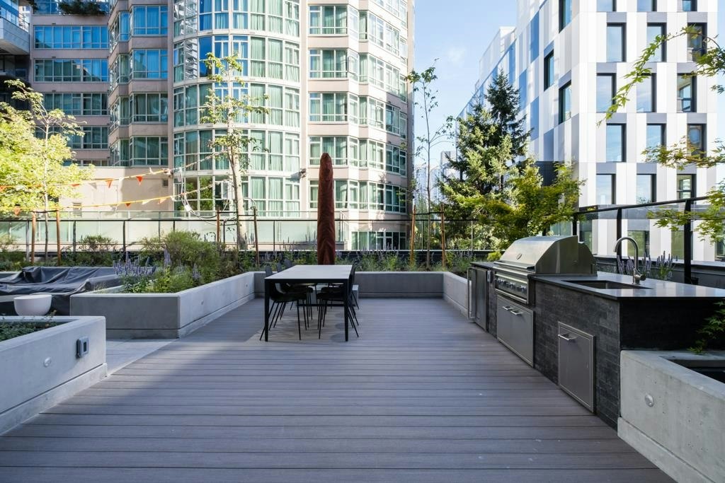 908-889 Pacific Street, Vancouver, BC, V6Z 1X3 - 7