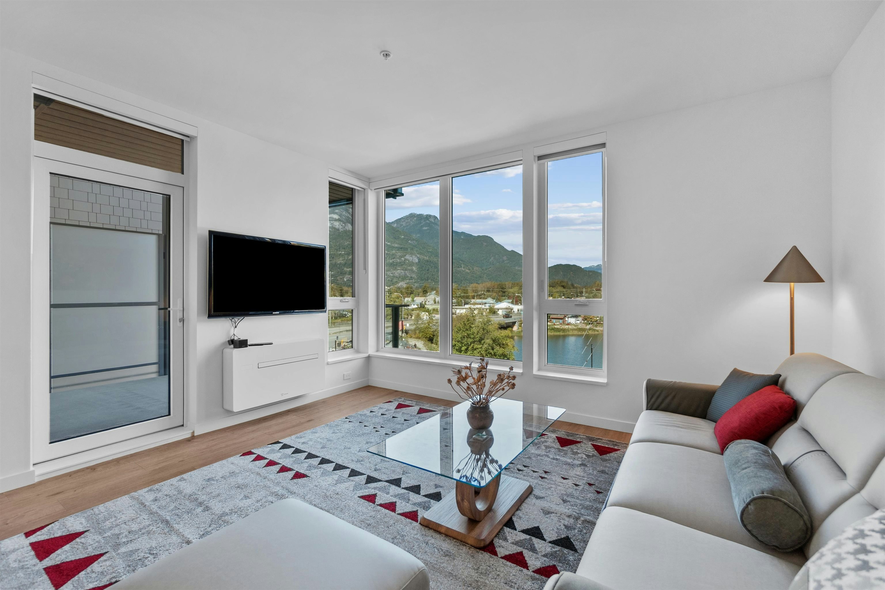 411-1500 Scott Crescent, Squamish, BC, V8B 1G5 - 12